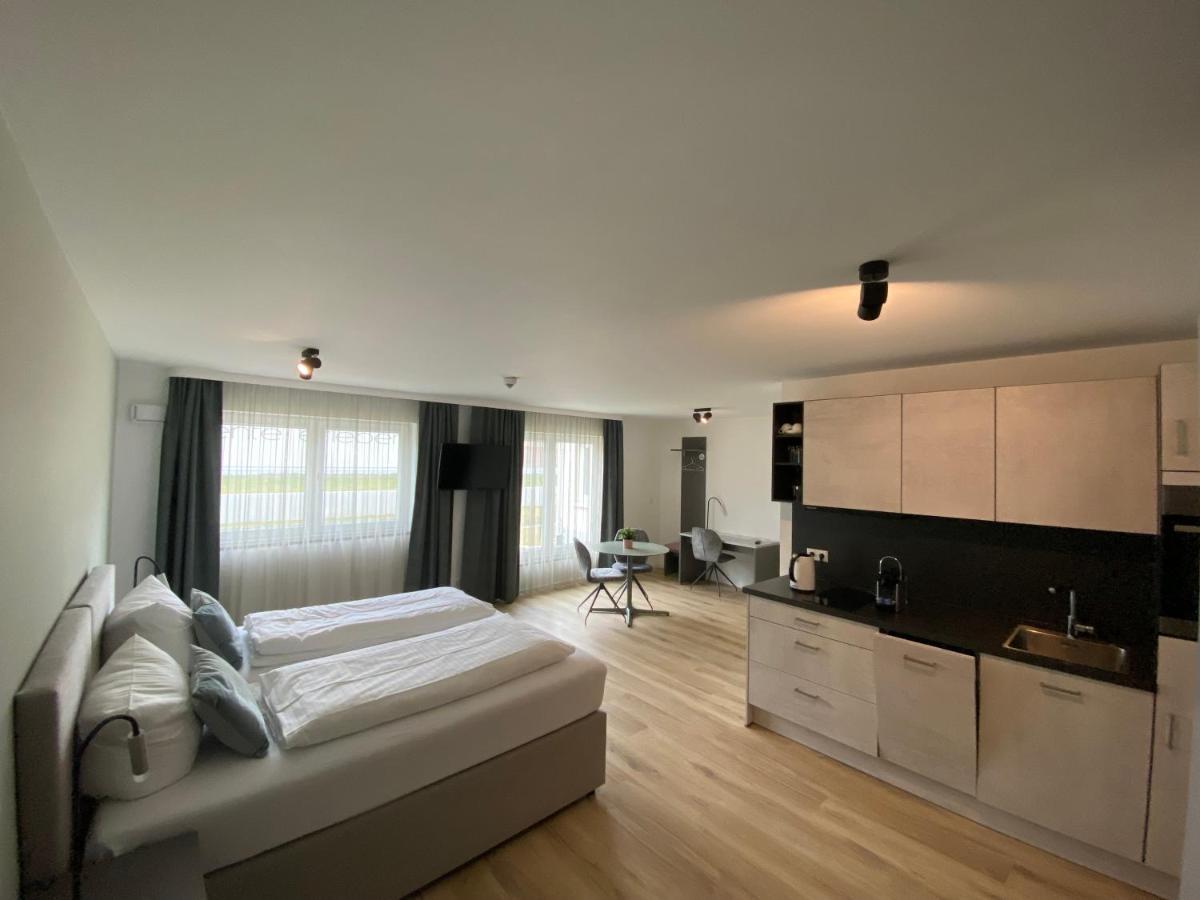 Snooze Hotel Alling